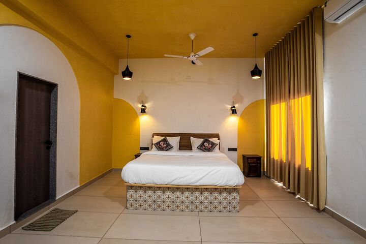 Room 10 of 63