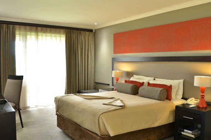 Room 6 of 36
