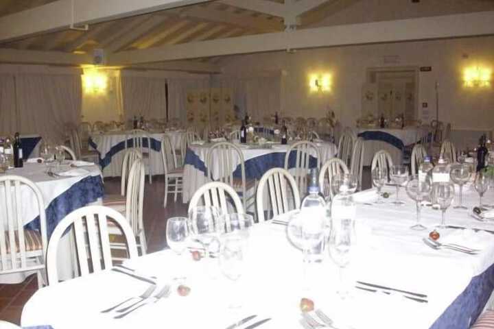 Ballroom/Hall 31 of 43