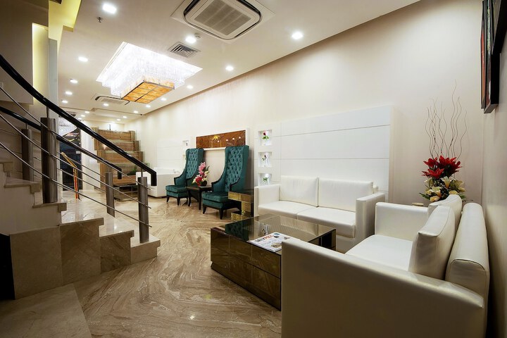 Guest Lobby