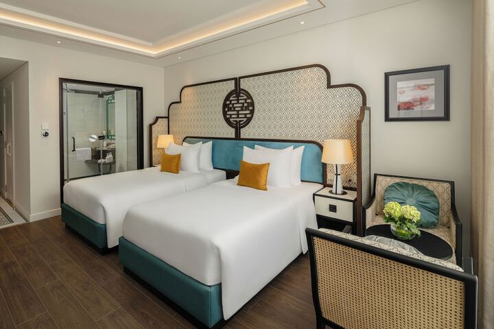 Room 18 of 72