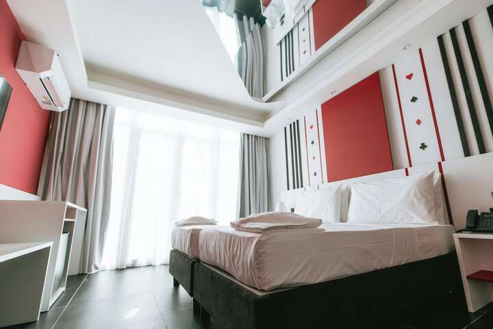 Room 20 of 46