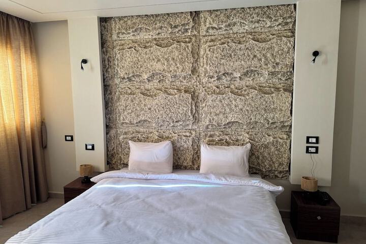 Room 62 of 110