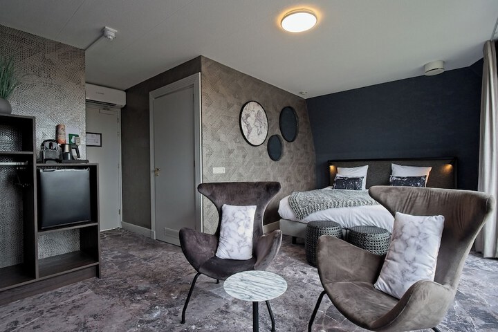 Room 59 of 110