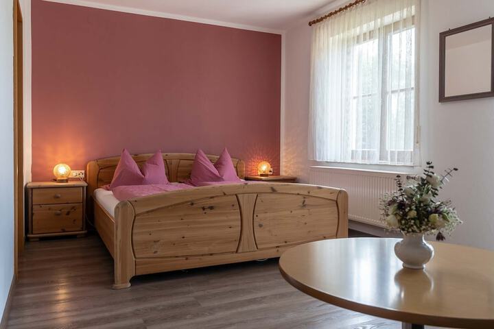 Room 2 of 21