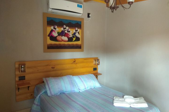 Room 5 of 11