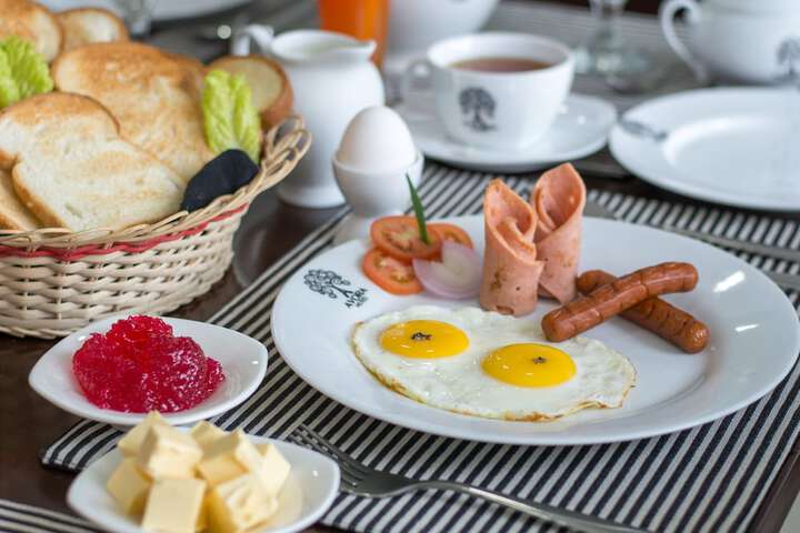 Breakfast/Coffee Service 46 of 47