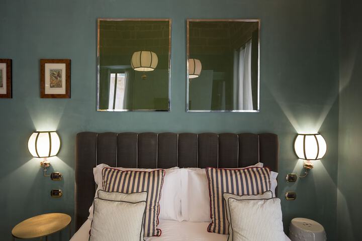 Room 26 of 60