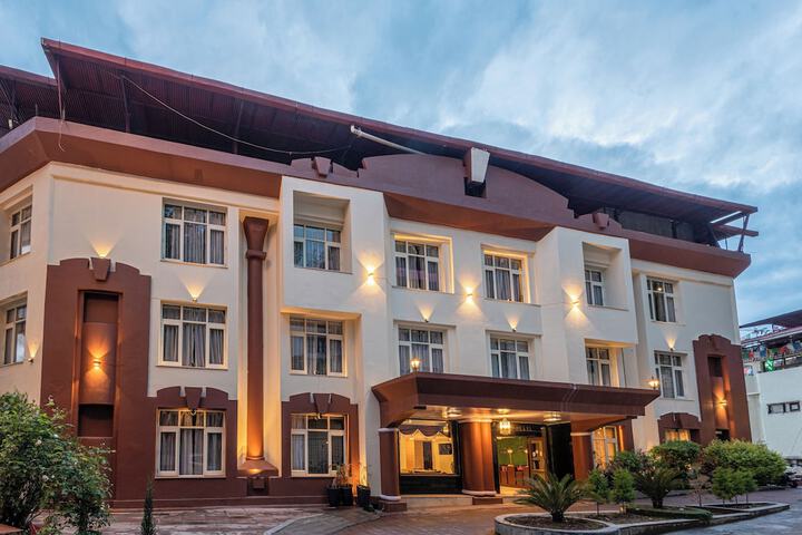 Hotel The Pearl by DLS Hotels