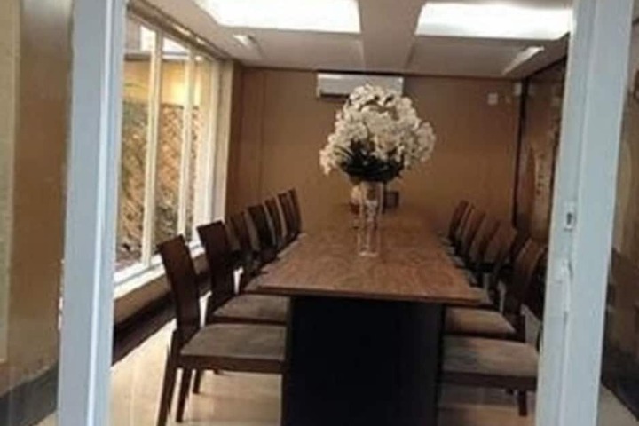 Ballroom/Hall 107 of 127