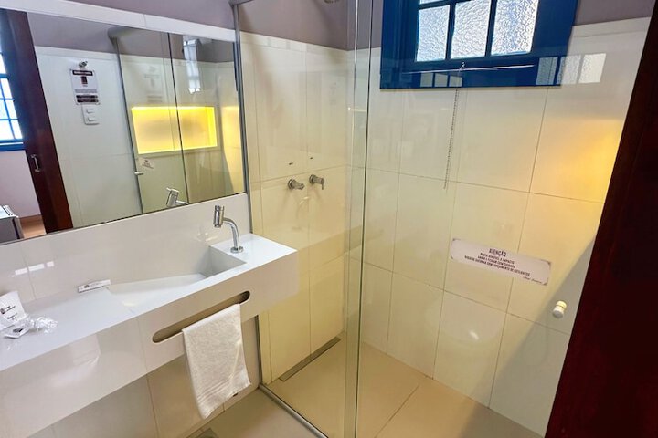 Clean Restrooms