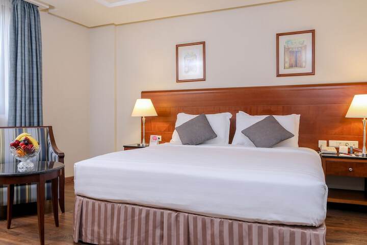 Room 14 of 119