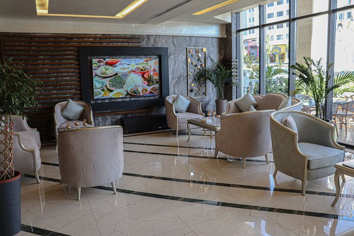 Hotel 44 of 47