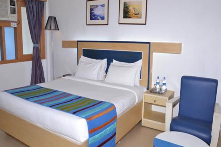 Room 3 of 46