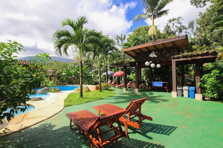 Pool 54 of 147