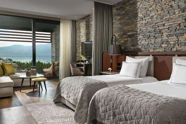 Room 45 of 429