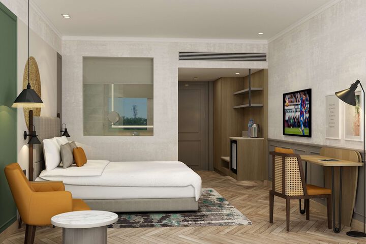 Room 14 of 42