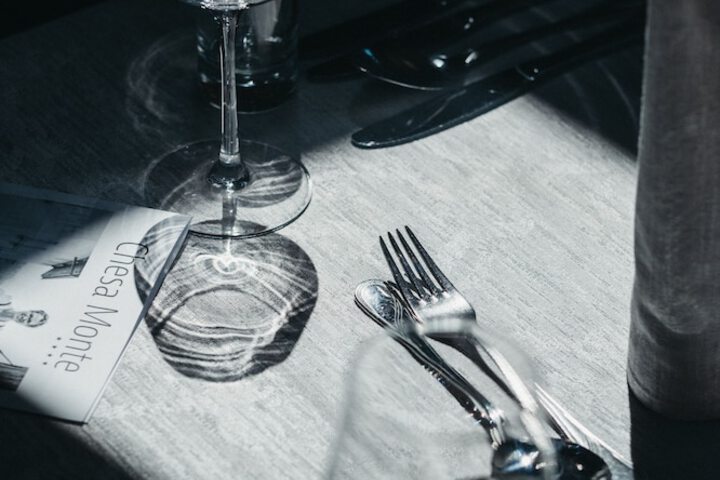 Dining 42 of 56