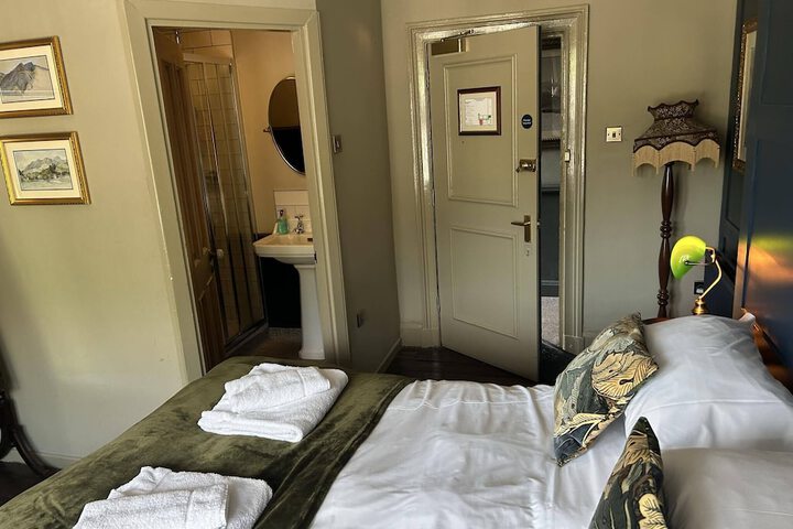Room 11 of 57