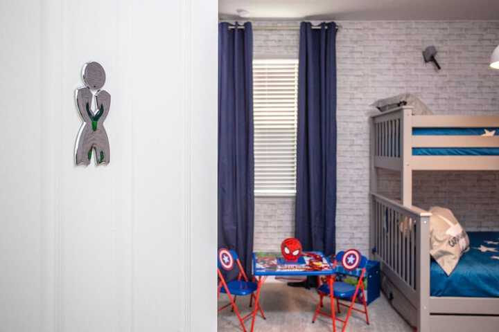 Room 9 of 78