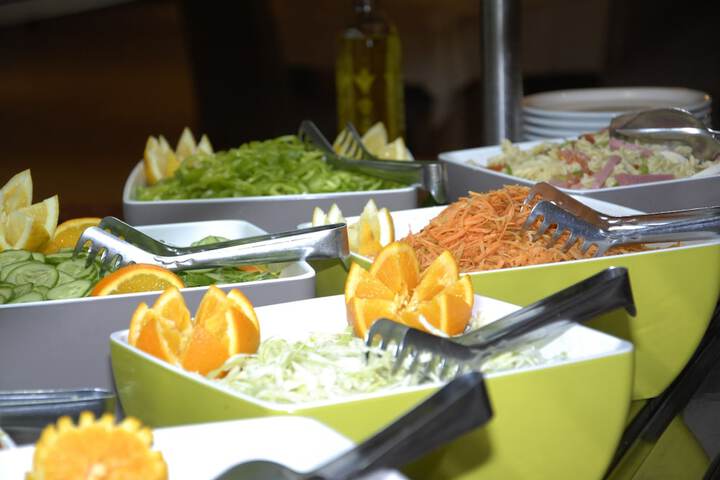Dining 105 of 148