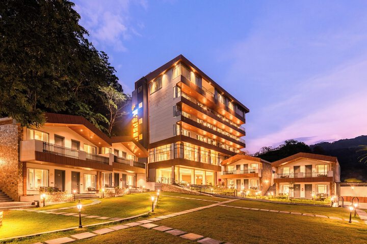 Hotel 144 of 161
