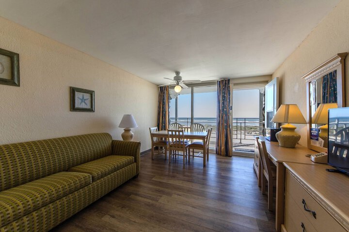 Room 21 of 27