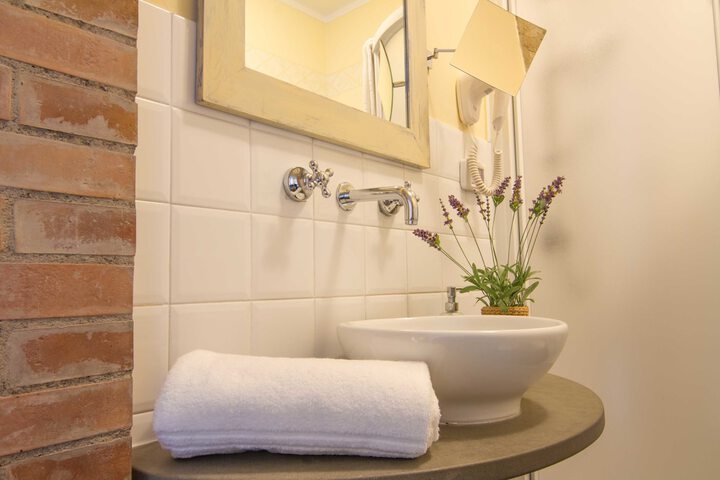 Clean Restrooms