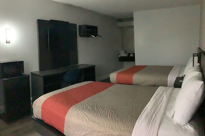 1 Double Bed (5 of 26)