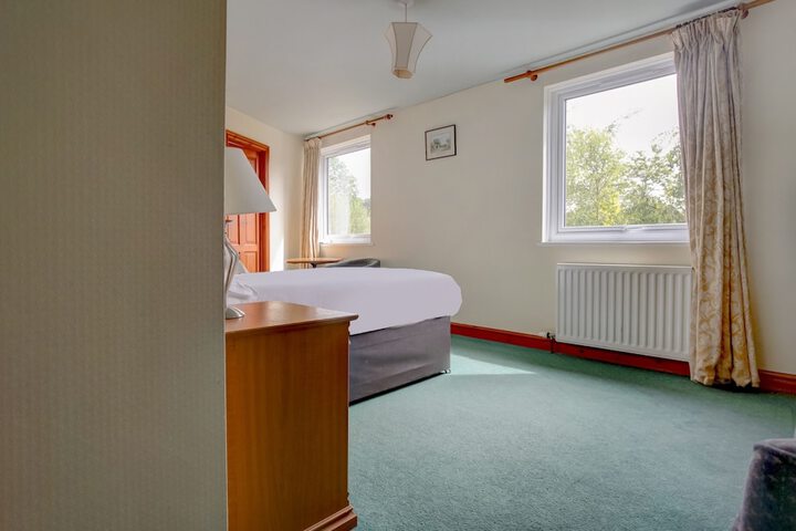 Room 13 of 52