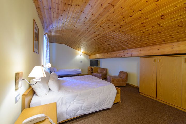 Room 18 of 39