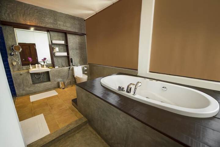 Bath Photo