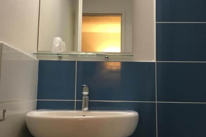 Room 20 of 42