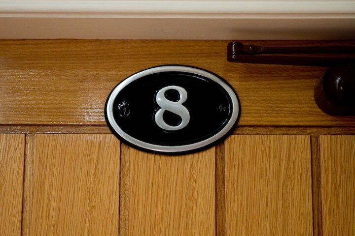 Room 9 of 52