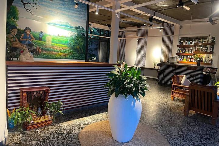 Hotel Interior 7 of 131