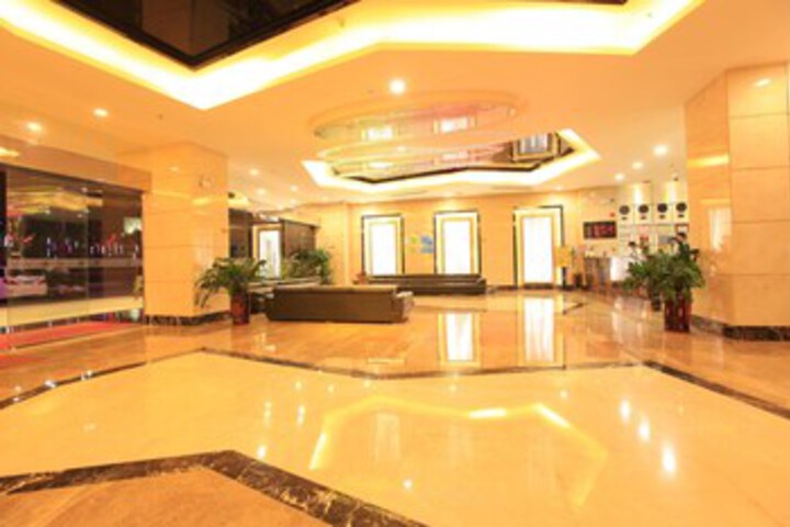 Hotel Interior 7 of 20