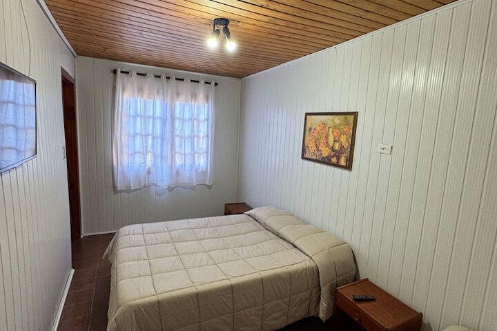Room 17 of 25