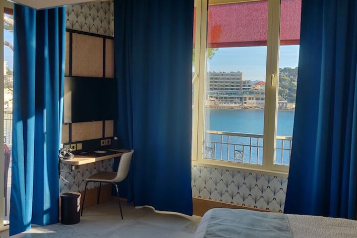 Room 15 of 135