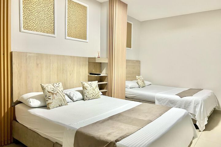Room 12 of 19