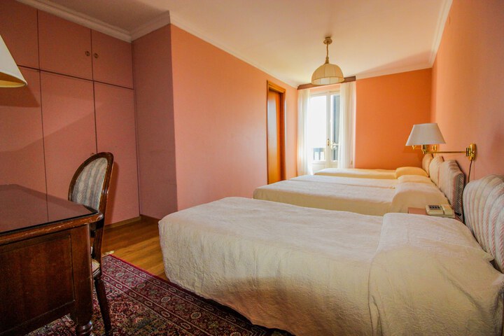 Room 21 of 63