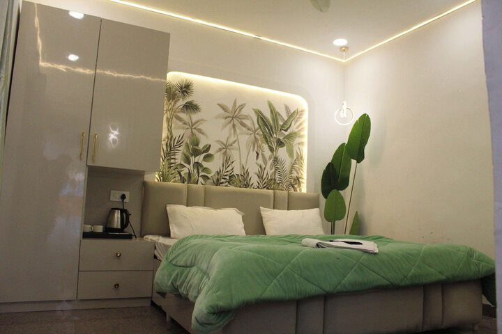 Room 16 of 67