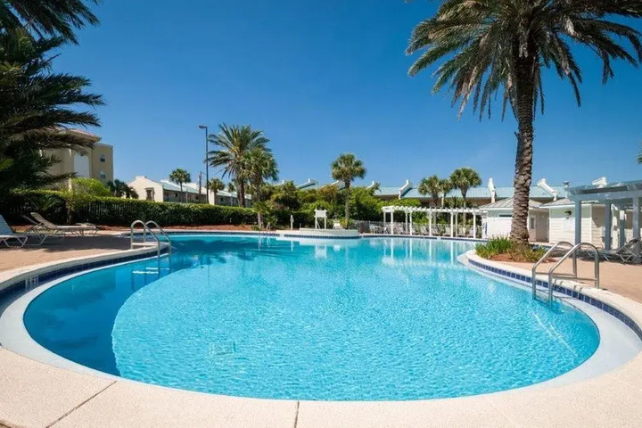 Pool 15 of 22