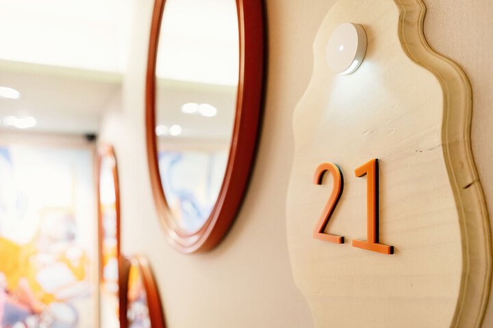 Ballroom/Hall 39 of 40