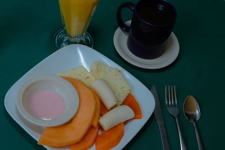 Breakfast/Coffee Service 36 of 45