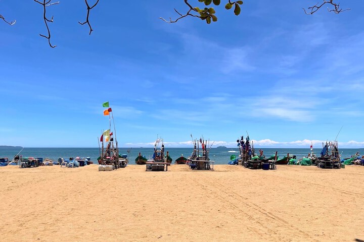 Beach 65 of 68