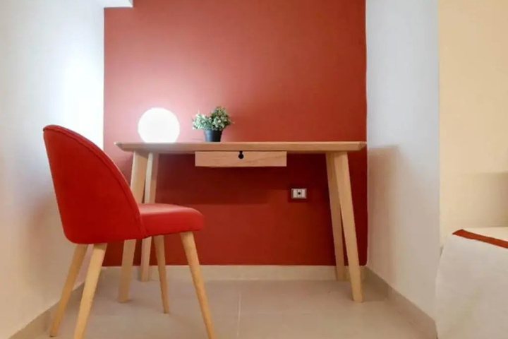 Room 3 of 15