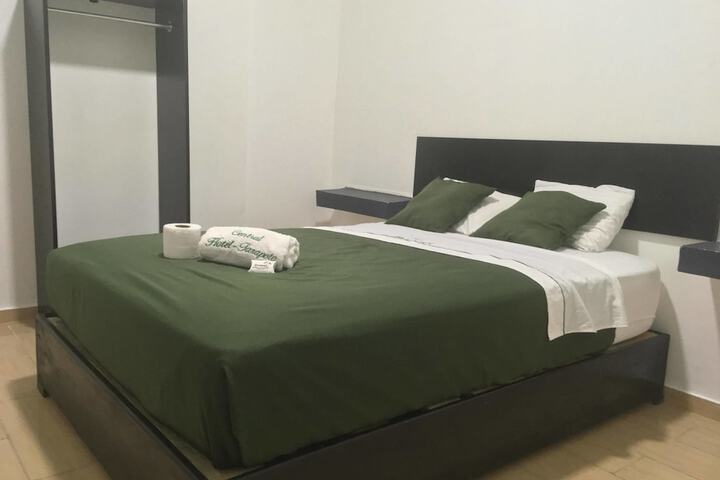 Room 13 of 53
