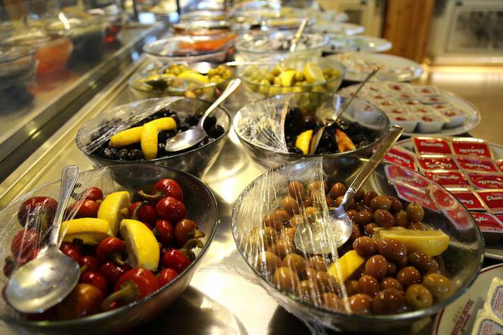 Breakfast buffet