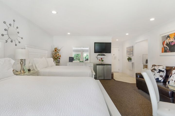 Room 294 of 549