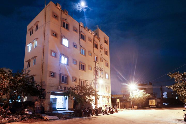 Hotel 8 of 18